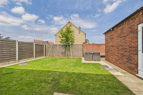 3 bedroom detached house for sale, West Hill Road, Kirk Ella, HU10 7FG
