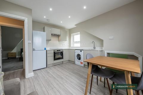 1 bedroom flat to rent, Allison Road, Acton, W3