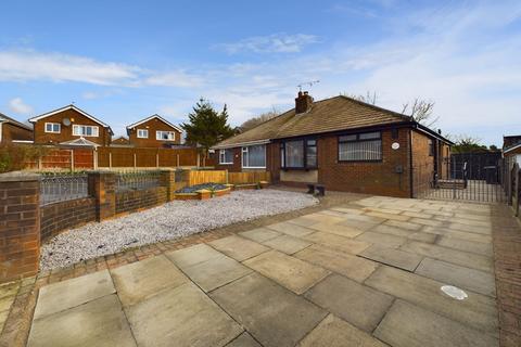 26 Avondale Drive, Astley, Manchester, M29 7ES