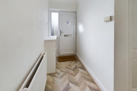 26 Avondale Drive, Astley, Manchester, M29 7ES