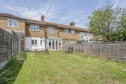 3 bedroom terraced house for sale, Greenwood Gardens, Fairlop