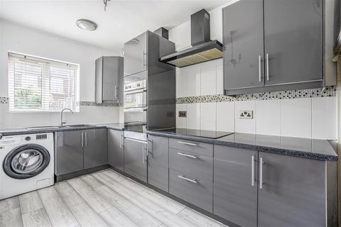 3 bedroom terraced house for sale, Greenwood Gardens, Fairlop