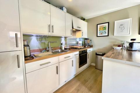 Runnymede Lane, Hull, HU7 3AD