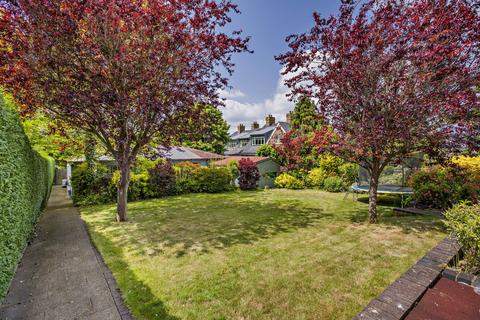 3 bedroom detached house for sale, Priory Close, Royston, Hertfordshire