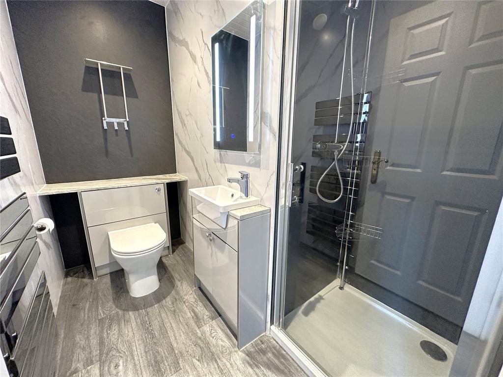 Ensuite