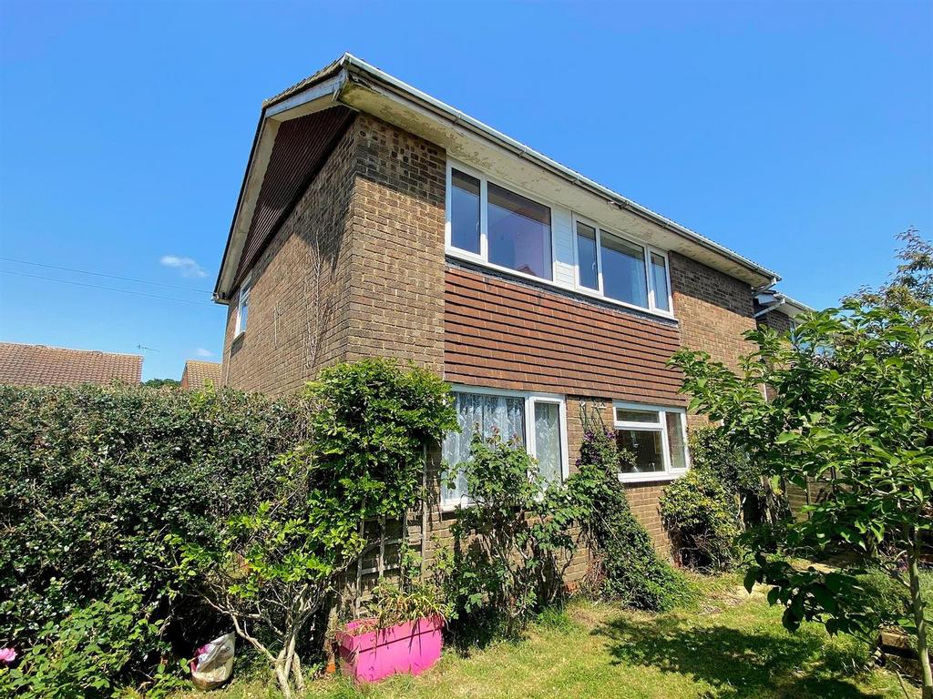 60 Gwyneth Grove - Rear.jpg
