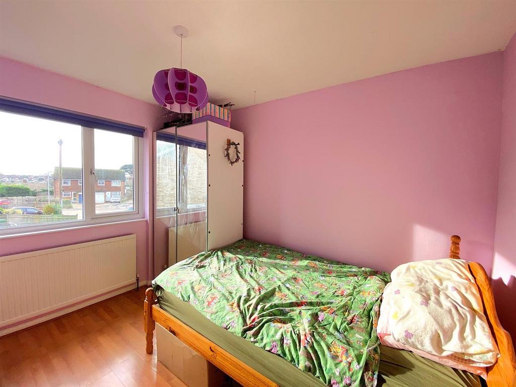 60 Gwyneth Grove - Bed3.jpg