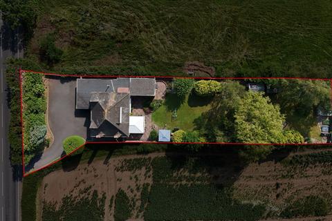 undefined, Worcester Road, Upton Warren, B61