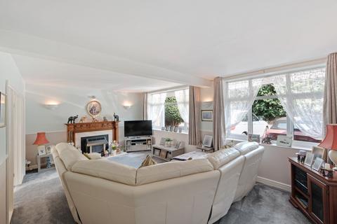 undefined, Worcester Road, Upton Warren, B61