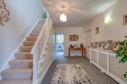 undefined, Worcester Road, Upton Warren, B61