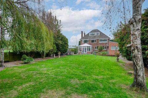 5 bedroom detached house for sale, Worcester Road, Upton Warren, B61