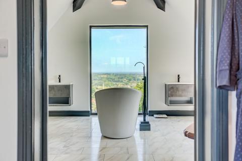 5 bedroom detached house for sale, Bostal Road, Steyning, BN44