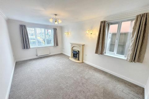 2 bedroom apartment for sale, Queslett Road, Birmingham