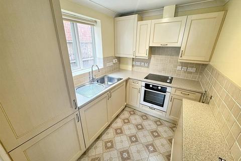 2 bedroom apartment for sale, Queslett Road, Birmingham