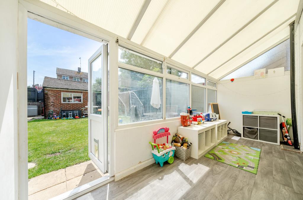 1313197 24 685169...