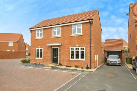 4 bedroom detached house for sale, Ferry View, Wakefield WF1