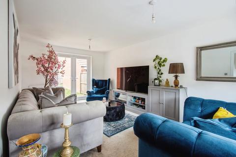 4 bedroom detached house for sale, Ferry View, Wakefield WF1