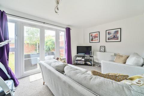 130 Barber Road, Basingstoke, RG22 4EY