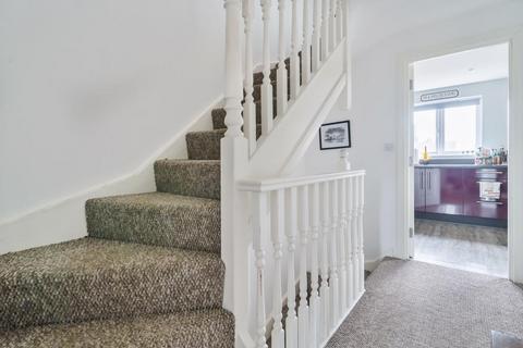 130 Barber Road, Basingstoke, RG22 4EY