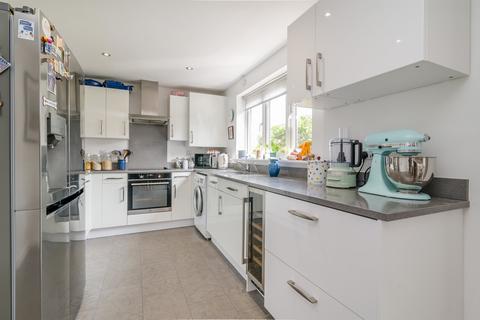 4 bedroom detached house for sale, Maindiff Drive, Abergavenny
