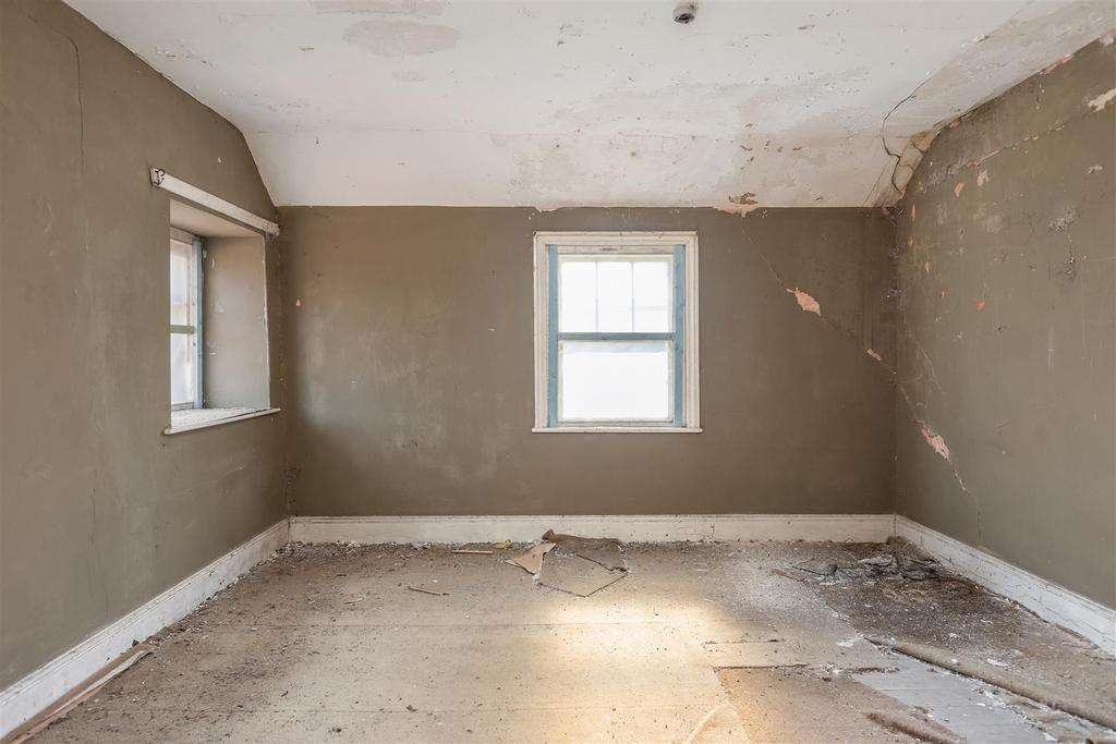 Baxby Mill Bedroom 1.jpg