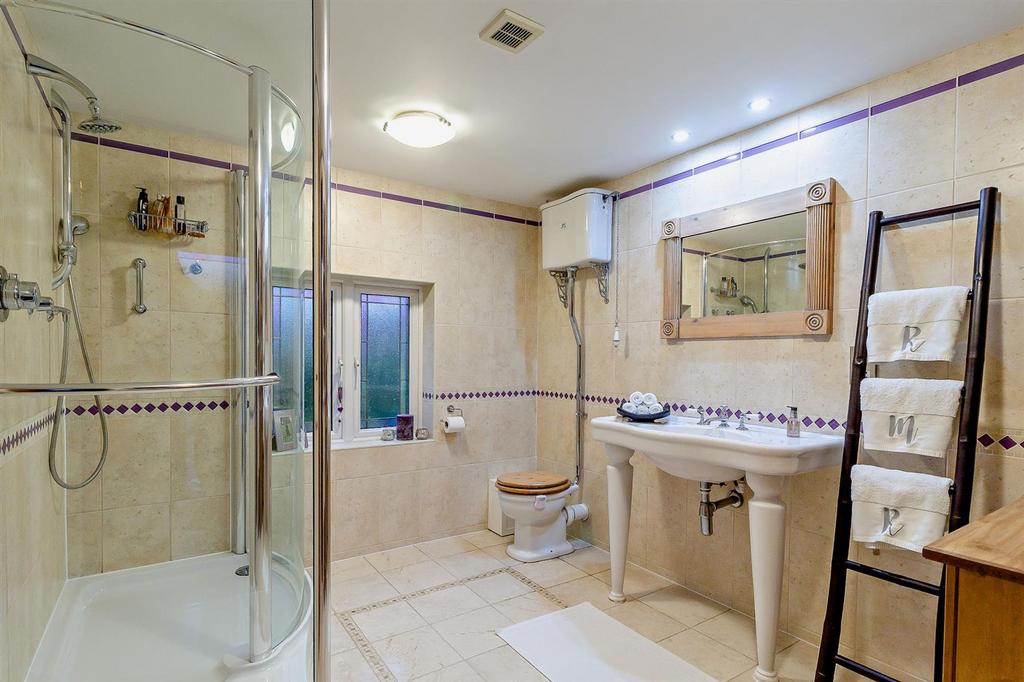 8446379-interior13-800.jpg