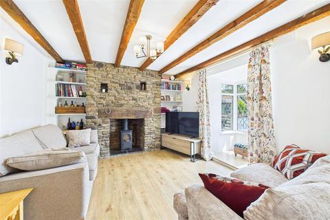89 Strode Road, Clevedon, BS21 6QF