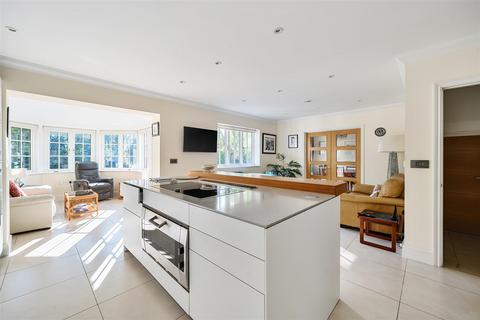 6 bedroom detached house for sale, Northcote Road, West Horsley