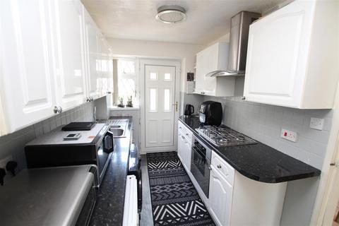 13 Moorside Mews, Bradford, BD2 3HQ