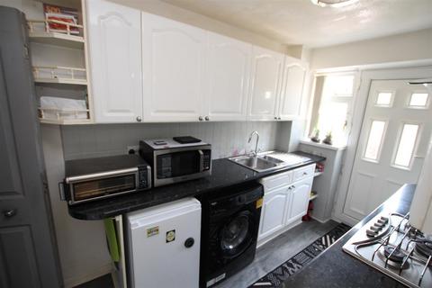 13 Moorside Mews, Bradford, BD2 3HQ