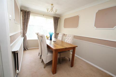 13 Moorside Mews, Bradford, BD2 3HQ