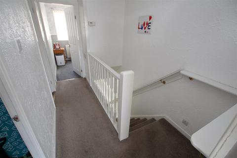 13 Moorside Mews, Bradford, BD2 3HQ