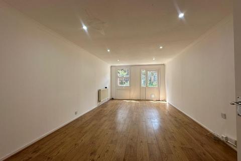 2 bedroom terraced house for sale, 31 Thirlmere Gardens, Northwood, Middlesex, HA6 2RX