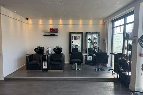 Retail property (high street) for sale, 198 Sandhills Av Leicester LE5 1PL