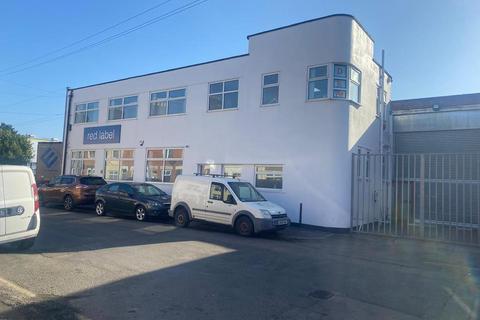Industrial unit to rent, 5 Spalding St Leicester LE5 4PH