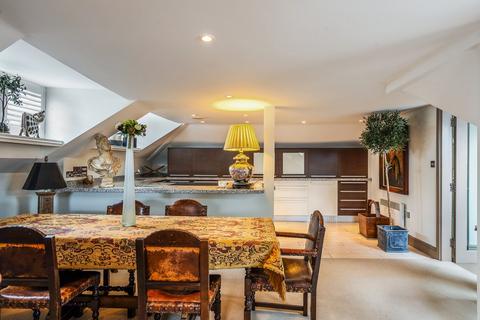 3 bedroom penthouse for sale, Lypiatt Road, Cheltenham, Gloucestershire, GL50