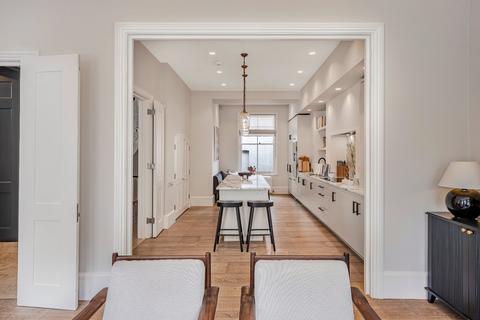 14 Chalcot Square, London, NW1 8YA