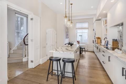 14 Chalcot Square, London, NW1 8YA