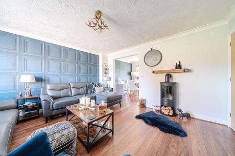 17 Mallard Close, Shefford, SG17 5YS