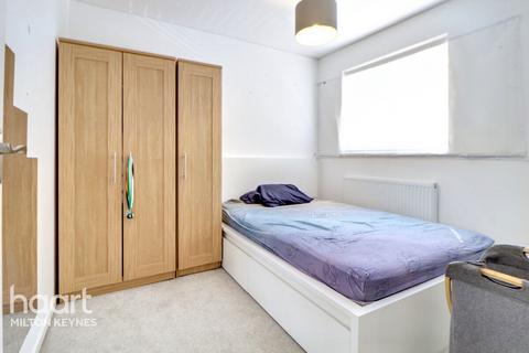 13 Broadpiece, Pennyland, Milton Keynes, MK15 8AT