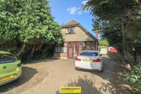 3 bedroom detached bungalow for sale, Barton Road Luton LU3 2BD