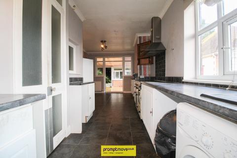 3 bedroom detached bungalow for sale, Barton Road Luton LU3 2BD