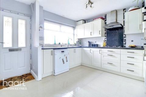4 bedroom terraced house for sale, Addison Road, Milton Keynes