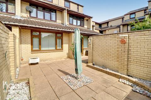 2 bedroom apartment for sale, North Row, Milton Keynes
