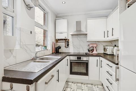 Ground Floor Flat, 19 Lawn Gardens, London, W7 3JN