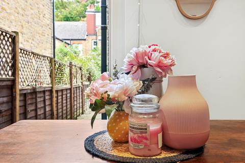 Ground Floor Flat, 19 Lawn Gardens, London, W7 3JN