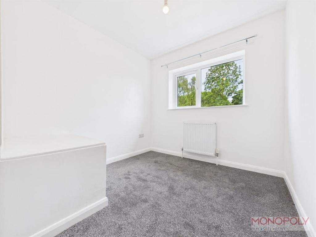 CAM04439 G0-PR0072-STILL010.jpg