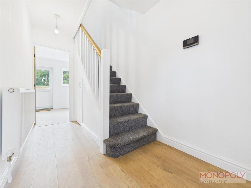 CAM04439 G0-PR0072-STILL001.jpg