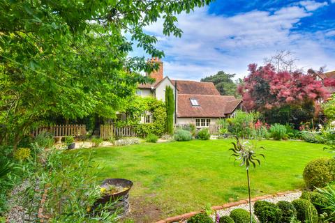 4 bedroom detached house for sale, Braintree Road, Felsted