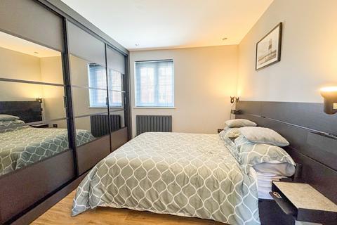 2 bedroom terraced house for sale, Mayflower Court, Highbridge, Somerset, TA9